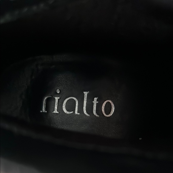 Rialto Black Ankle Booties with heel Sleek Design - Picture 7 of 8